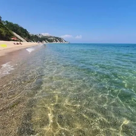 Byala Vista Loreta *