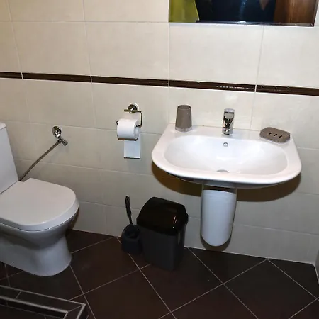 Byala Vista Loreta Beala